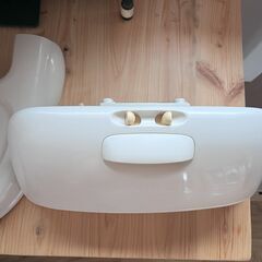 combiコンビ　電動ハイローチェアの画像