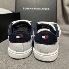 【半額以下】新品未使用　15cm トミーヒルフィガー半額以下の画像