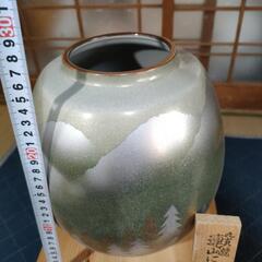 九谷焼？　壺の画像