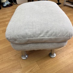 スツール　オットマン　ソファの画像