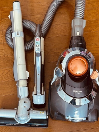 終了しました。中古　サイクロン掃除機　SHARP EC-VX200