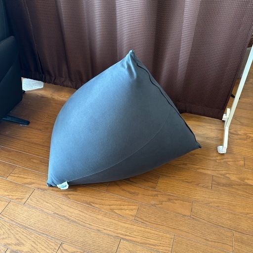 ヨギボー　ピラミッド　yogibo