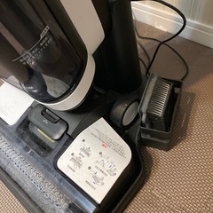 Tineco 水拭き掃除機 IPX4 コードレスの画像