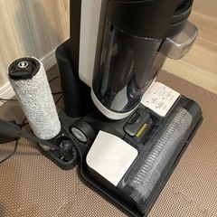 Tineco 水拭き掃除機 IPX4 コードレスの画像
