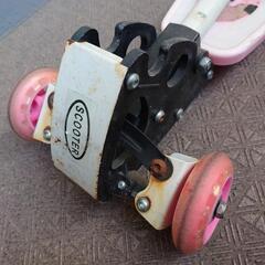 3輪キックボード　SCOOTER 白ピンクの画像