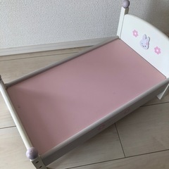 USAMOMO 人形　ベットの画像