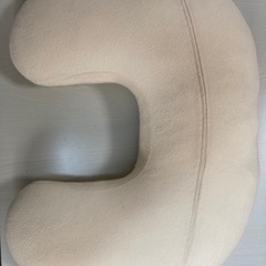 授乳クッション　未使用品の画像