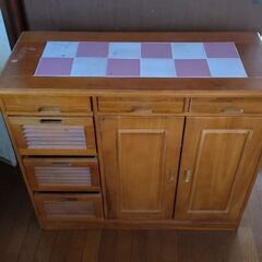 キッチン収納家具