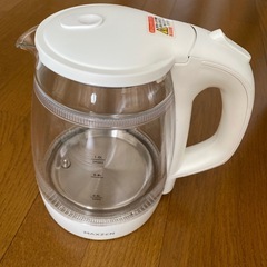 電気ケトルの画像