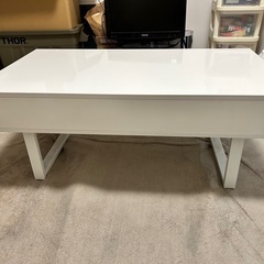 昇降式テーブル　収納付き