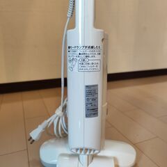 【値下げ】アイリスオーヤマ ふとん乾燥機 カラリエ （ふとんクリーナーつき）の画像