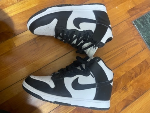 NIKEダンクHI