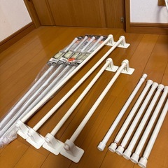 突っ張り棒　タオルかけ