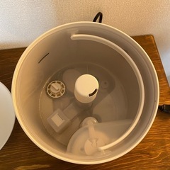 【2018年製】無印良品 超音波アロマディフューザー・大 加湿機能付の画像