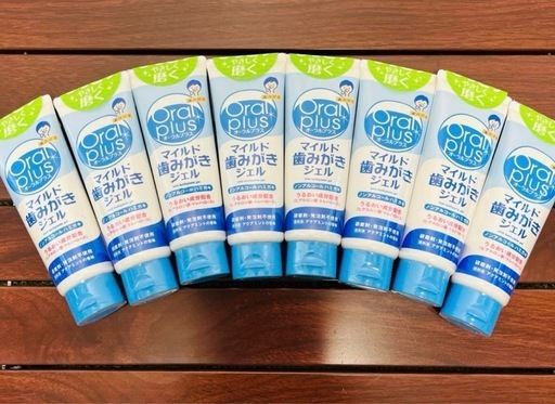 oral plus マイルド
歯みがきジェル（新品） 8本セット