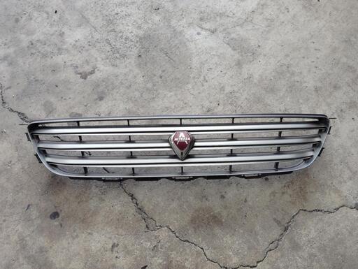 アルテッツァ純正　前期グリル