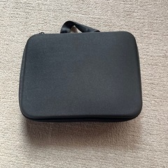 玩具ドローン