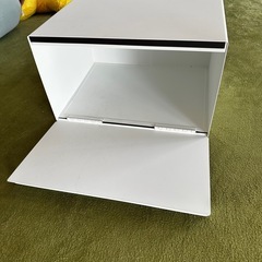 ブレットケース ホワイト の画像