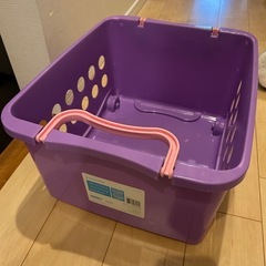 キャスター付きケース