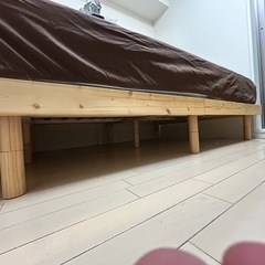 値下げしました。【美品】ダブルベッドフレーム　すのこ