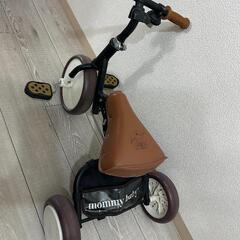 折り畳み三輪車の画像