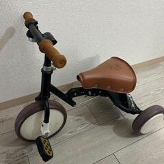 折り畳み三輪車の画像