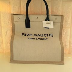Saint Laurent PARIS　リヴゴーシュトート　ベー...