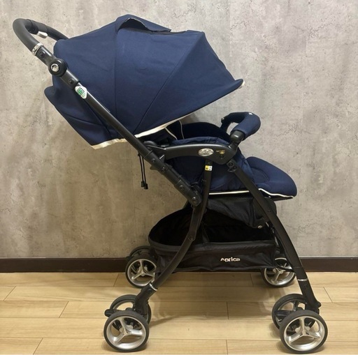 【決定しました】Aprica ラクーナ　ビッテ　ソファークッション レザーハンドル