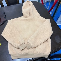 モコモコパーカー子供服の画像