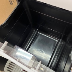 お値下げ！　アスカ Asmix 静音シュレッダー S70M 業務用/家庭用 マイクロカット 定格裁断枚数 17枚 MAX19枚 ダストボックス30L 元箱付属 動作確認済 中古品 ③の画像