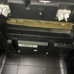お値下げ！　アスカ Asmix 静音シュレッダー S70M 業務用/家庭用 マイクロカット 定格裁断枚数 17枚 MAX19枚 ダストボックス30L 元箱付属 動作確認済 中古品 ③の画像