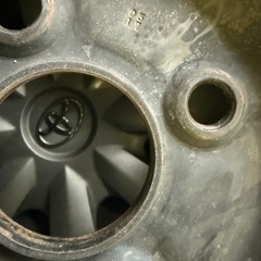 トヨタ　アクア　純正ホイール　鉄ちん　15インチ　6j タイヤ　山あり の画像