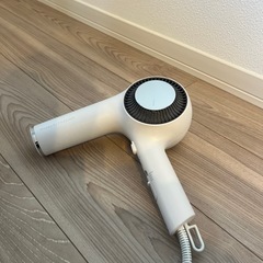 ヘアドライヤー