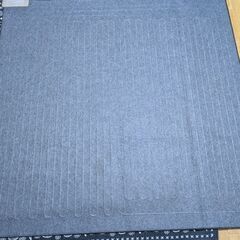 【値下げ】ホットカーペット2畳相当　FUJITSU　HC-20C2Dの画像