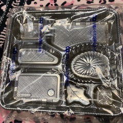 仕出し弁当容器の画像