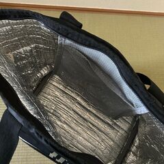 ★中古品★【アディダス】上下２段 adidas クーラーバッグ 保冷トート 大きめ 自立の画像