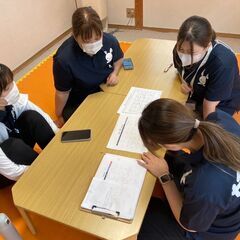 ＼まずは見学から♪／全力で子どもたちに関われる！残業なし！保育士