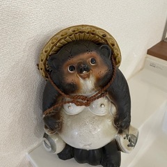 たぬきの置物の画像