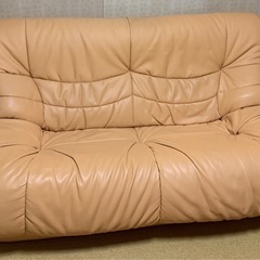 【美品】合成皮革ソファ　高級感 お洒落なデザイン