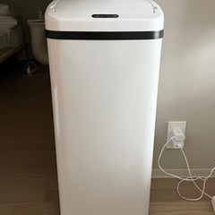 【新品未使用】ゴミ箱の画像