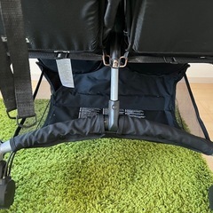 britax ブリタックス 2人乗りベビーカーの画像