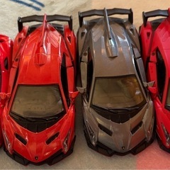 引き取り募集。ランボルギーニ、アヴェンタドールミニカー 