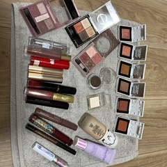コスメまとめ売り