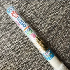 未開封)ペット用　壁に貼るシール 半透明タイプ　92cm × 1mの画像