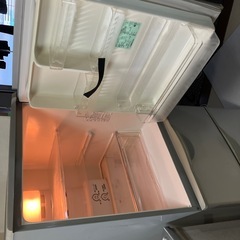 中古　SANYOノンフロン冷凍冷蔵庫の画像
