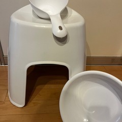 ニトリの
風呂いす、洗面器等 