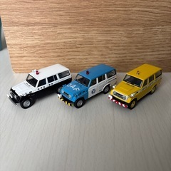 トミカリミテッドヴィンテージ　トヨタランドクルーザー　FJ56V...