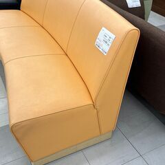 ★ジモティ割あり★  ソファー ORANGE H75×D63×W166 クリーニング済み TC2686の画像