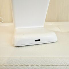Anker PowerWave 7.5 Stand スマホ充電器の画像