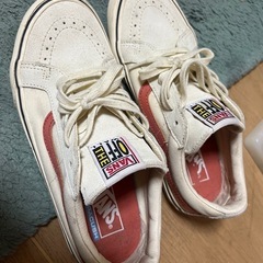 VANS 26センチ　VANS白スニーカー　スエード 試し履きのみ